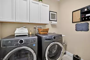 411 Sergeant Dr, Lambertville, NJ 08530 - Photo 31