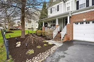411 Sergeant Dr, Lambertville, NJ 08530 - Photo 3