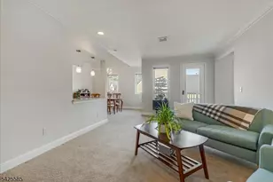13 Franklin Pl, Morristown, NJ 07960 - Photo 11