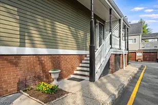 13 Franklin Pl, Morristown, NJ 07960 - Photo 29