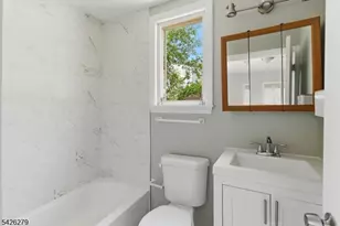 33 Lafayette St, Orange, NJ 07050 - Photo 11
