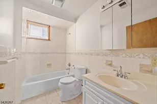 341 Rosehill Pl, Elizabeth, NJ 07202 - Photo 11