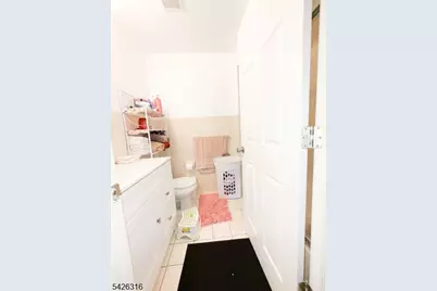 111 Pennsylvania Ave, Newark, NJ 07114 - Photo 9