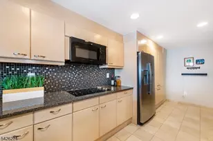 1360 Hamburg Tpke Unit, Wayne, NJ 07470 - Photo 13