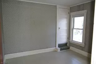 43 First St, Raritan, NJ 08869 - Photo 23