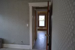 43 First St, Raritan, NJ 08869 - Photo 25