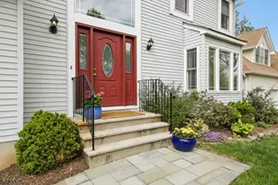7 Blazure Dr, Bernardsville, NJ 07924 - Photo 3
