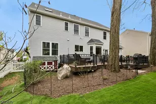 7 Blazure Dr, Bernardsville, NJ 07924 - Photo 37