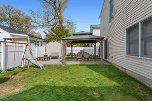 71 Parker Ave, Hawthorne, NJ 07506 - Photo 27