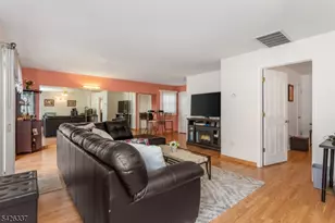 71 Parker Ave, Hawthorne, NJ 07506 - Photo 21