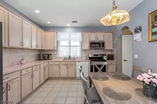71 Parker Ave, Hawthorne, NJ 07506 - Photo 7