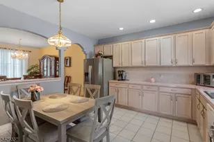 71 Parker Ave, Hawthorne, NJ 07506 - Photo 9