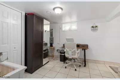 61 Highland Ave, Bergenfield, NJ 07621 - Photo 19