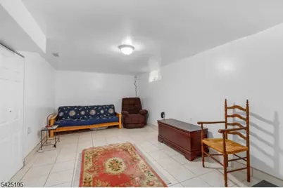 61 Highland Ave, Bergenfield, NJ 07621 - Photo 17