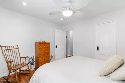 61 Highland Ave, Bergenfield, NJ 07621 - Photo 9