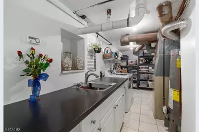 61 Highland Ave, Bergenfield, NJ 07621 - Photo 23