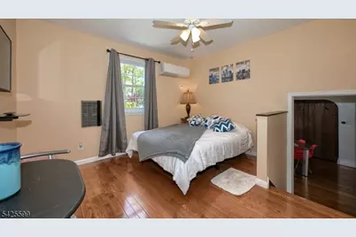 178 Jackson Ave, Rutherford, NJ 07070 - Photo 17