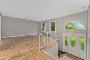 46 Sutton Rd, Tewksbury Township, NJ 08833 - Photo 5