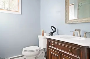 121 Pine Ave, New Milford, NJ 07646 - Photo 19