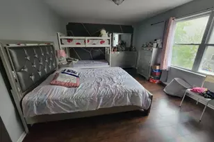 941 Emma St, Elizabeth, NJ 07201 - Photo 9