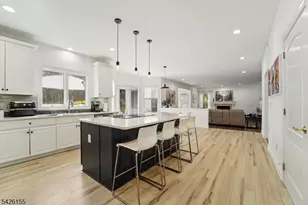2 Harvest Ln, Washington Township, NJ 07853 - Photo 13