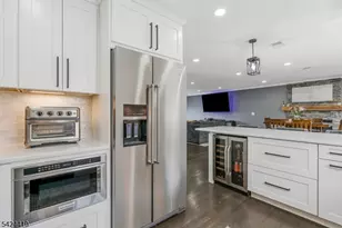 220 3rd St, Green Brook Township, NJ 08812 - Photo 15