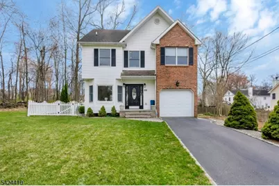 220 3rd St, Green Brook Township, NJ 08812 - Photo 1