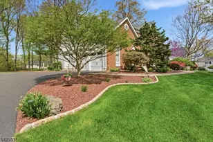 11 Wyckoff Dr, Union Township, NJ 08867 - Photo 39