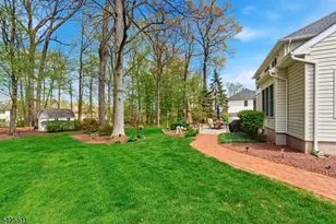 11 Wyckoff Dr, Union Township, NJ 08867 - Photo 29