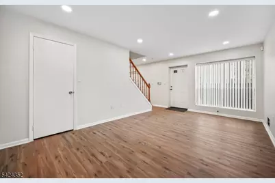 62 S Orange Ave, Newark, NJ 07103 - Photo 7