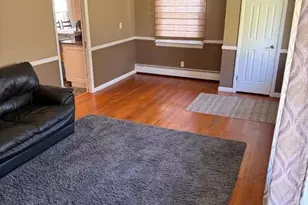 320 Sidney Rd, Franklin Township, NJ 08867 - Photo 5