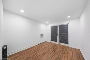 8 Melrose Terrace, Elizabeth, NJ 07208 - Photo 11