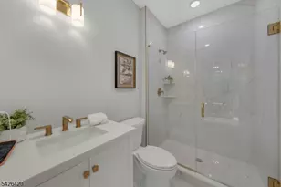 21 Spruce St, Cranford Township, NJ 07016 - Photo 17