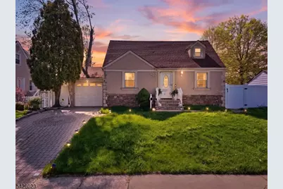 417 Brooklawn Ave, Roselle, NJ 07203 - Photo 1