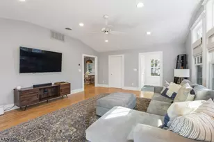 454 S Maple Ave, Glen Rock, NJ 07452 - Photo 17