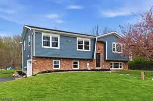 87 Mudtown Rd, Wantage, NJ 07461 - Photo 3