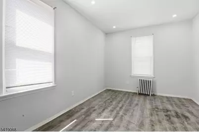 124 Paine Ave, Irvington, NJ 07111 - Photo 15