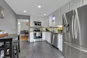 80 Magnolia Way, North Haledon, NJ 07508 - Photo 11