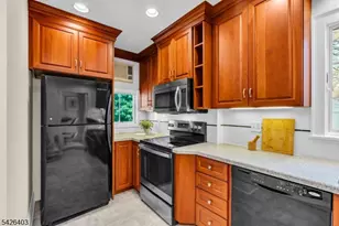 712 Forest Ave, Westfield, NJ 07090 - Photo 19