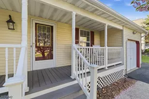 6 Shoshoni Way, Branchburg Township, NJ 08876 - Photo 5