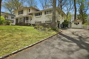 133 Murray Hill Blvd, Berkeley Heights Township, NJ 07974 - Photo 1