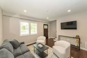 40 Bent St, Roxbury Township, NJ 07847 - Photo 9