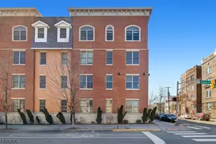 974 Summit Ave, Jersey City, NJ 07307 - Photo 41