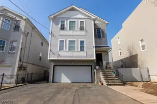 468 Irvine Turner Blvd, Newark, NJ 07108 - Photo 1