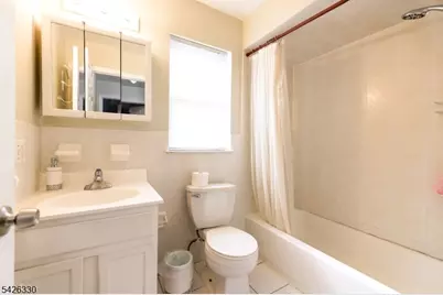 468 Irvine Turner Blvd, Newark, NJ 07108 - Photo 39