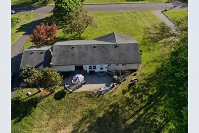 19 Partridge Rd, Hillsborough Township, NJ 08844 - Photo 23