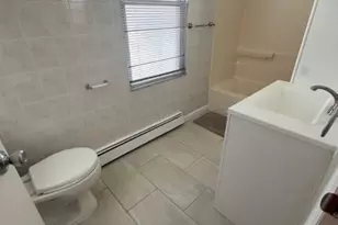 194 Jerome Pl, Bloomfield, NJ 07003 - Photo 13