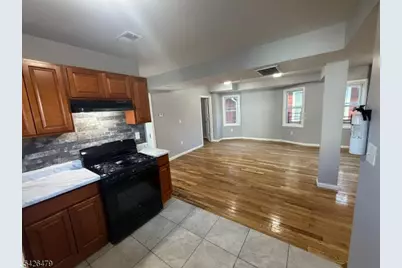 10 Tillinghast St #2, Newark, NJ 07108 - Photo 7