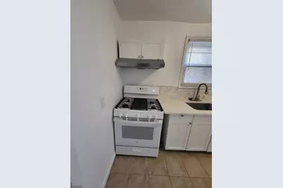 111 Pine St, Elizabeth, NJ 07206 - Photo 3