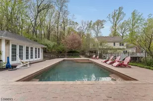 15 White Oak Dr, Union Township, NJ 08802 - Photo 29